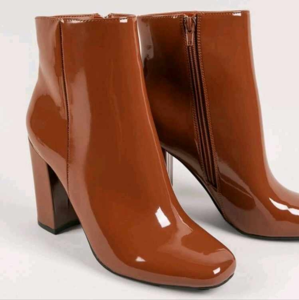 Faux Leather Zip-up Boots